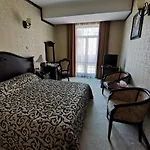 Carol Hotel
